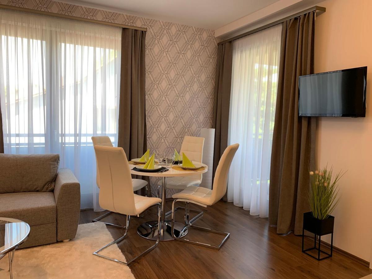 Naplemente Apartman Balatonfured Exterior photo